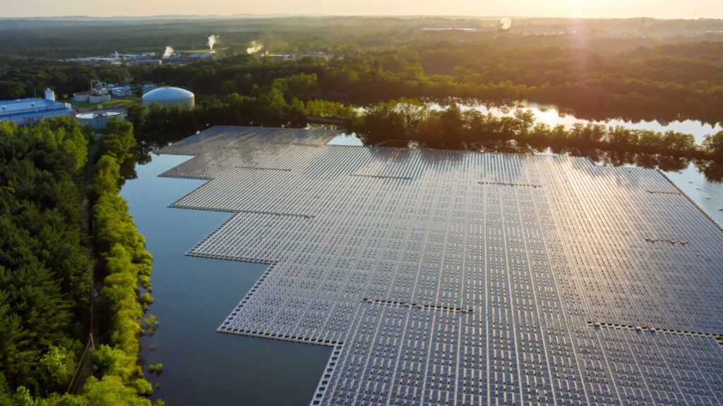 IDAE lanza 250 millones de euros para el despliegue de proyectos INNOVADORES de energías renovables, almacenamiento y bomba de calor 5 - Nexonova